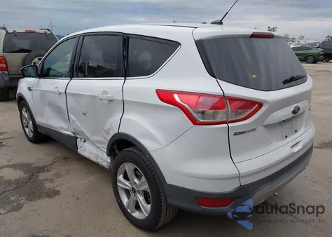 2015 Ford Escape Se z USA, uszkodzony, nr VIN 1FMCU0GX0FUB31592